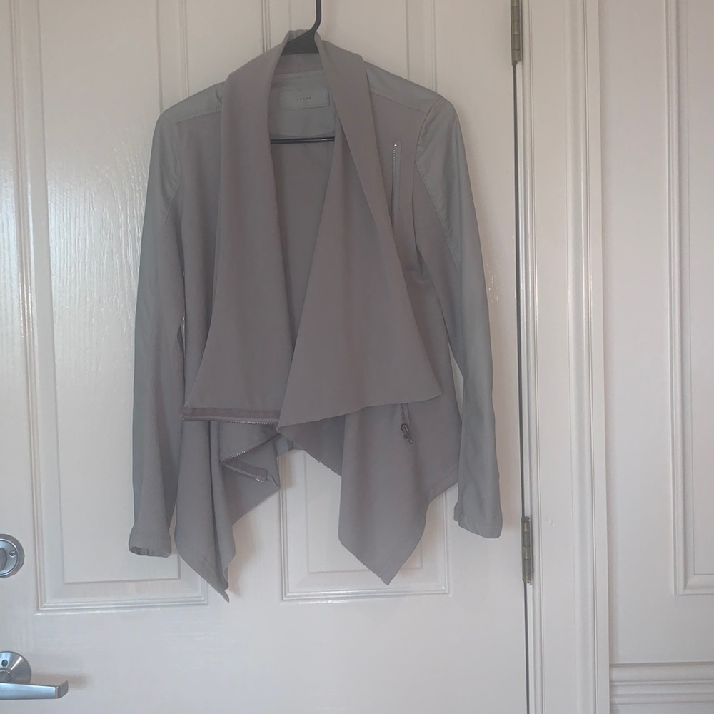 Women’s jacket - Picture 4 of 6